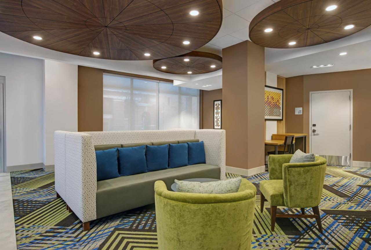 Holiday Inn Express - Milwaukee Downtown By Ihg Extérieur photo