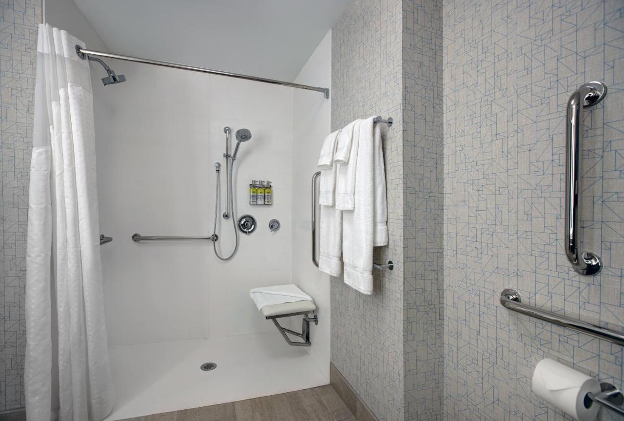 Holiday Inn Express - Milwaukee Downtown By Ihg Extérieur photo
