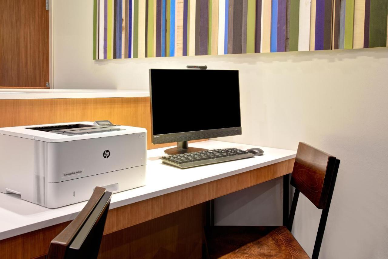 Holiday Inn Express - Milwaukee Downtown By Ihg Extérieur photo